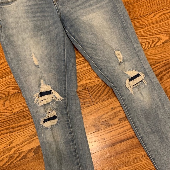 Mossimo Mid-Rise Skinny Jeans - Picture 4 of 7